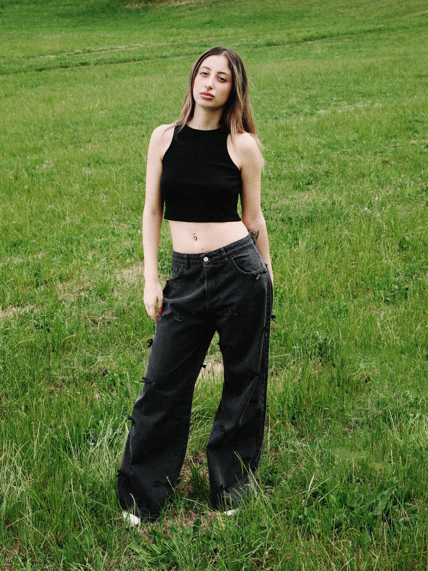 PANTALONI TOTAL FIOCCHI NERI
