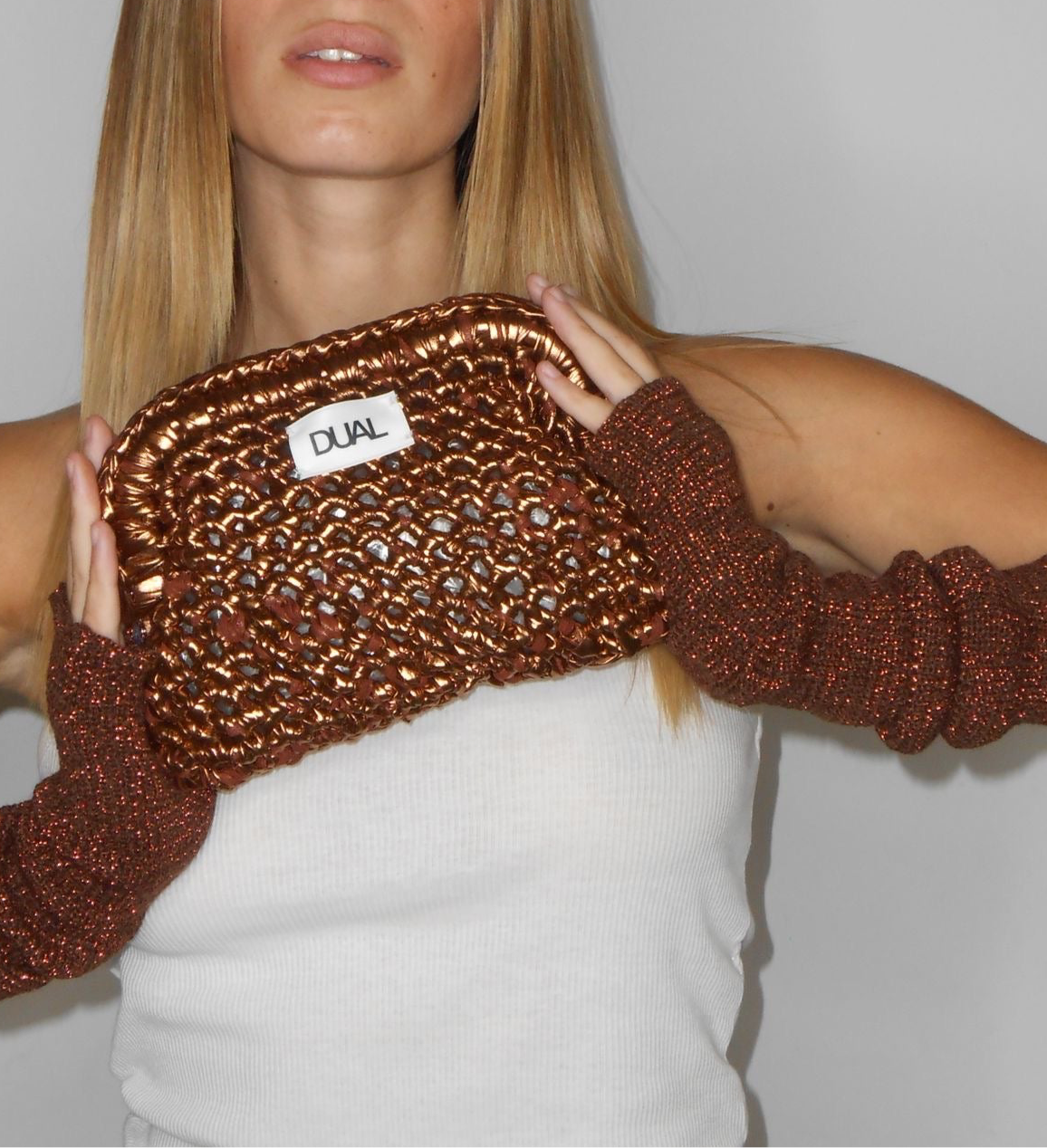 GLAMMY CLUTCH