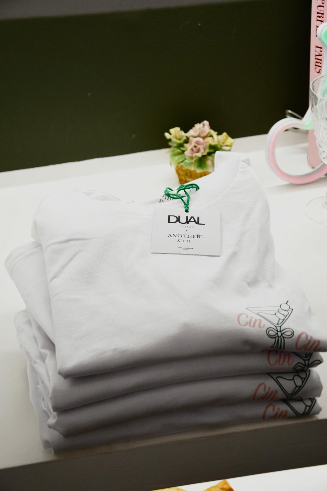 T-Shirt Girls Club