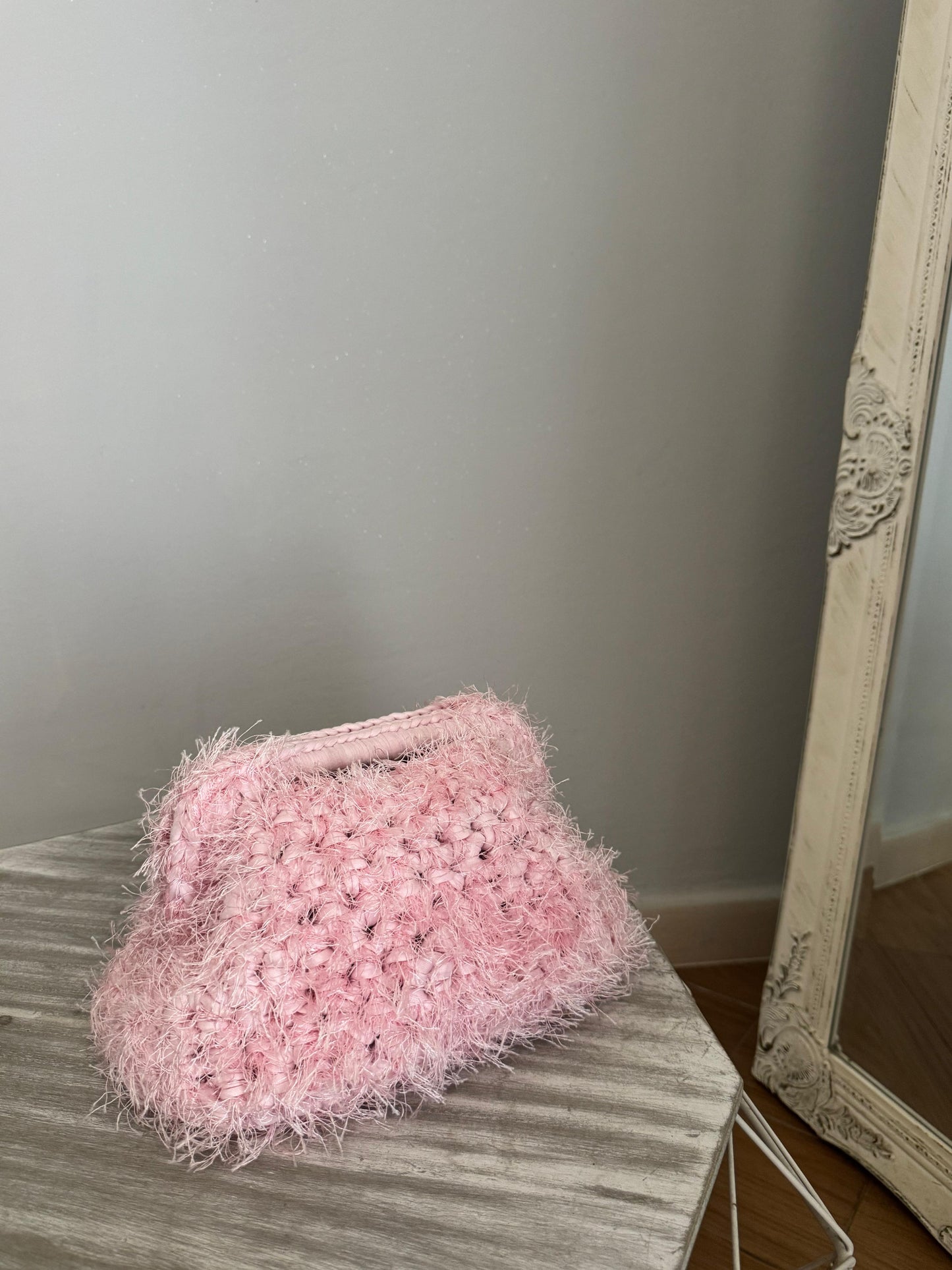 CLUTCH MEDIUM FUR