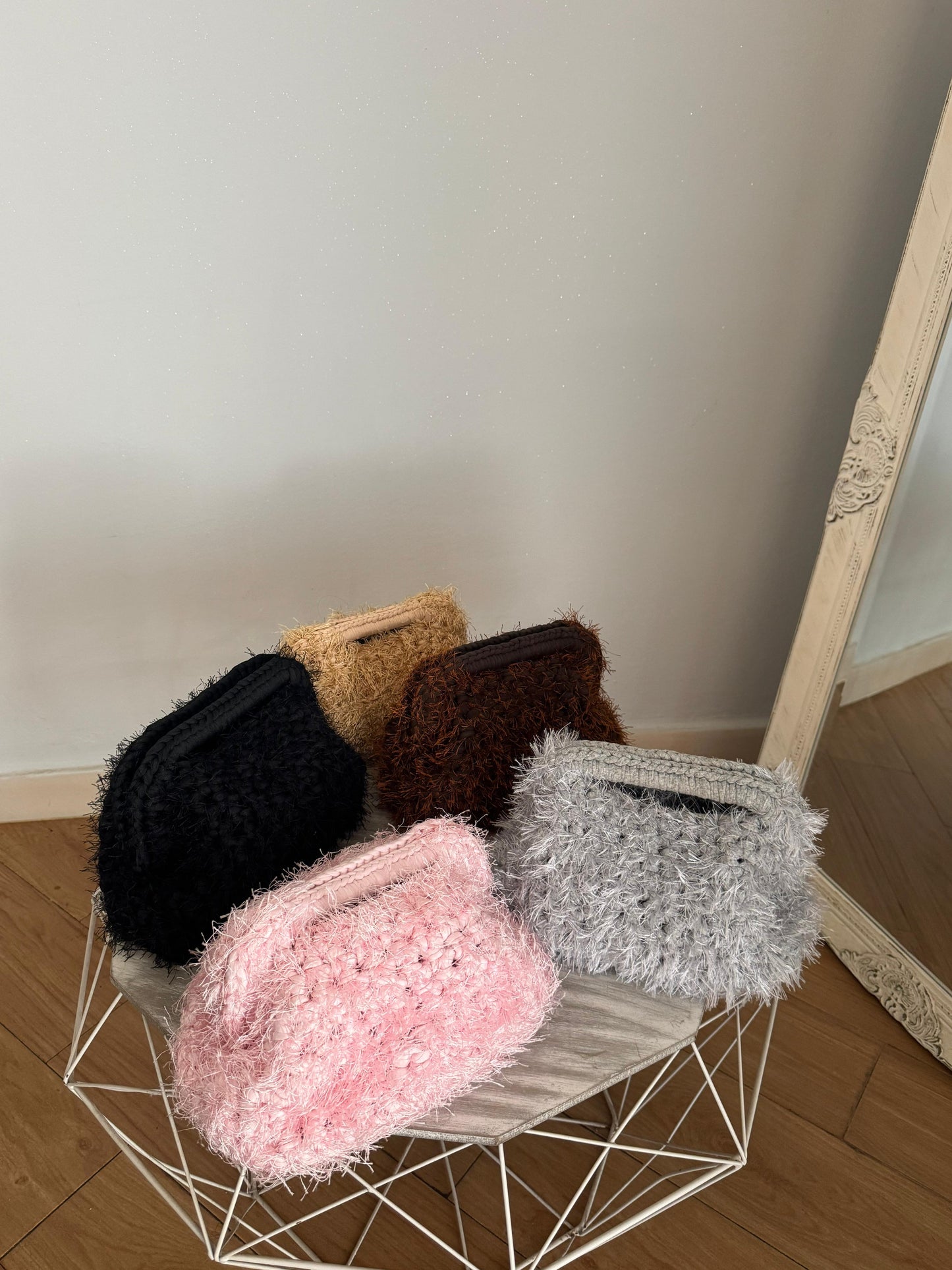 CLUTCH MEDIUM FUR