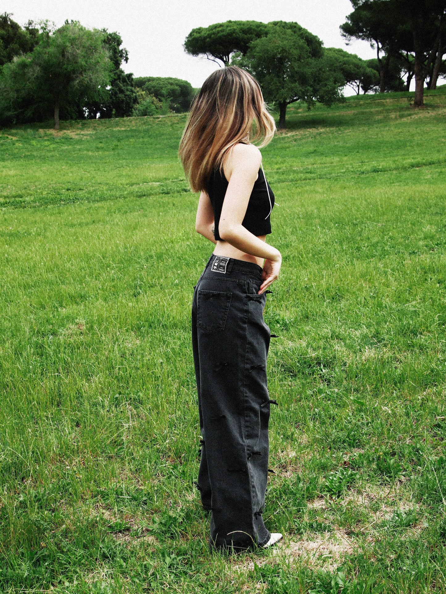 PANTALONI TOTAL FIOCCHI NERI