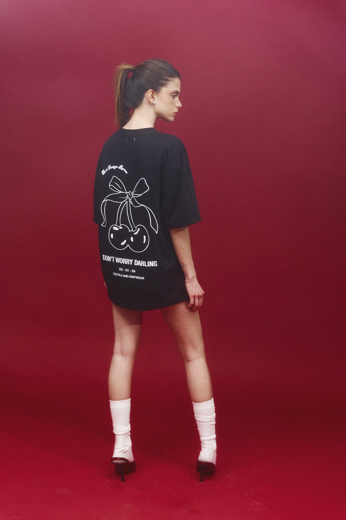 T-SHIRT OVER CHERRY