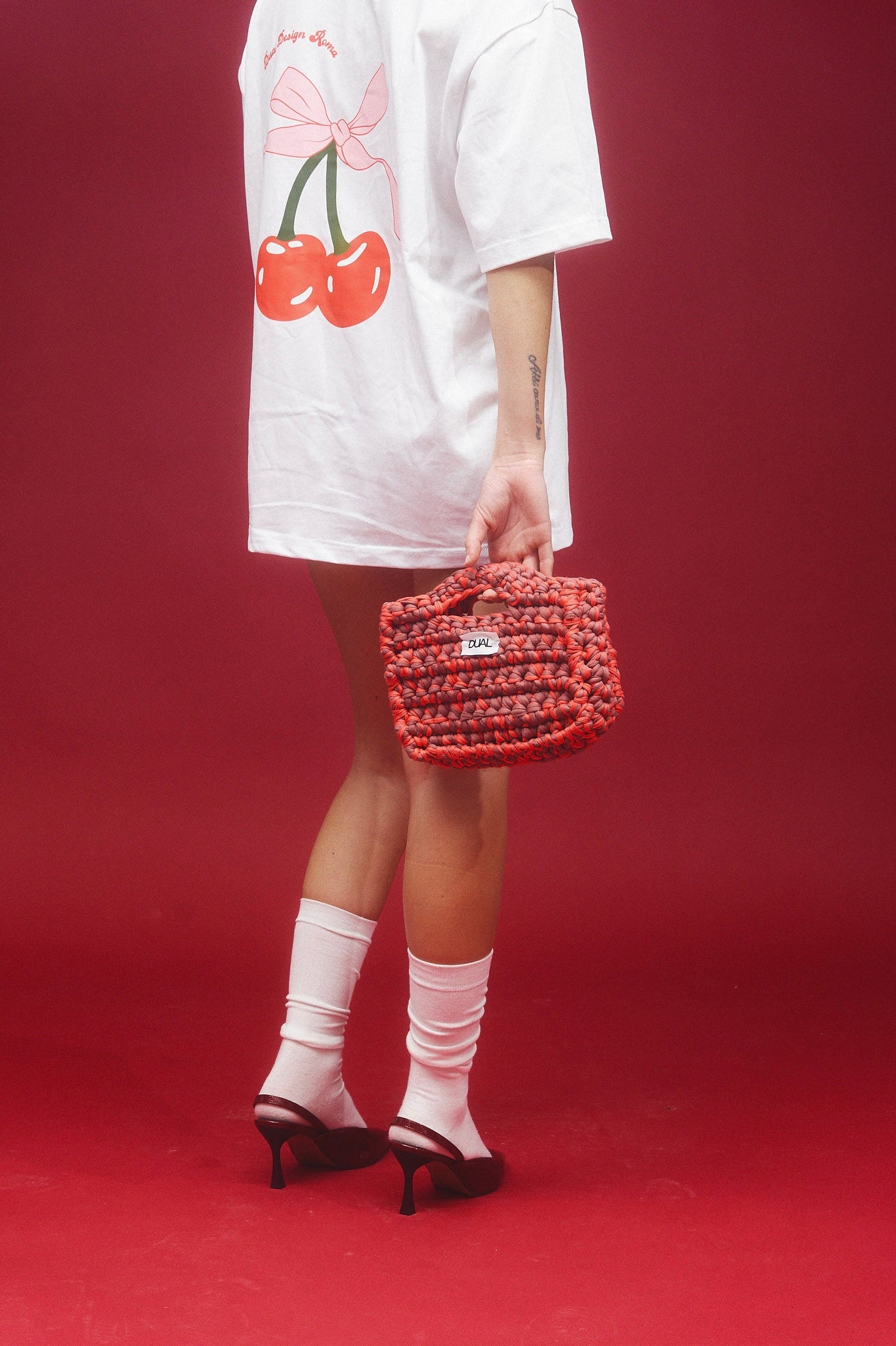 T-SHIRT OVER CHERRY