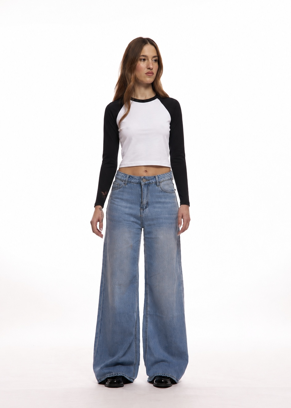 PANTALONI JEANS CON FIOCCHI BIANCHI