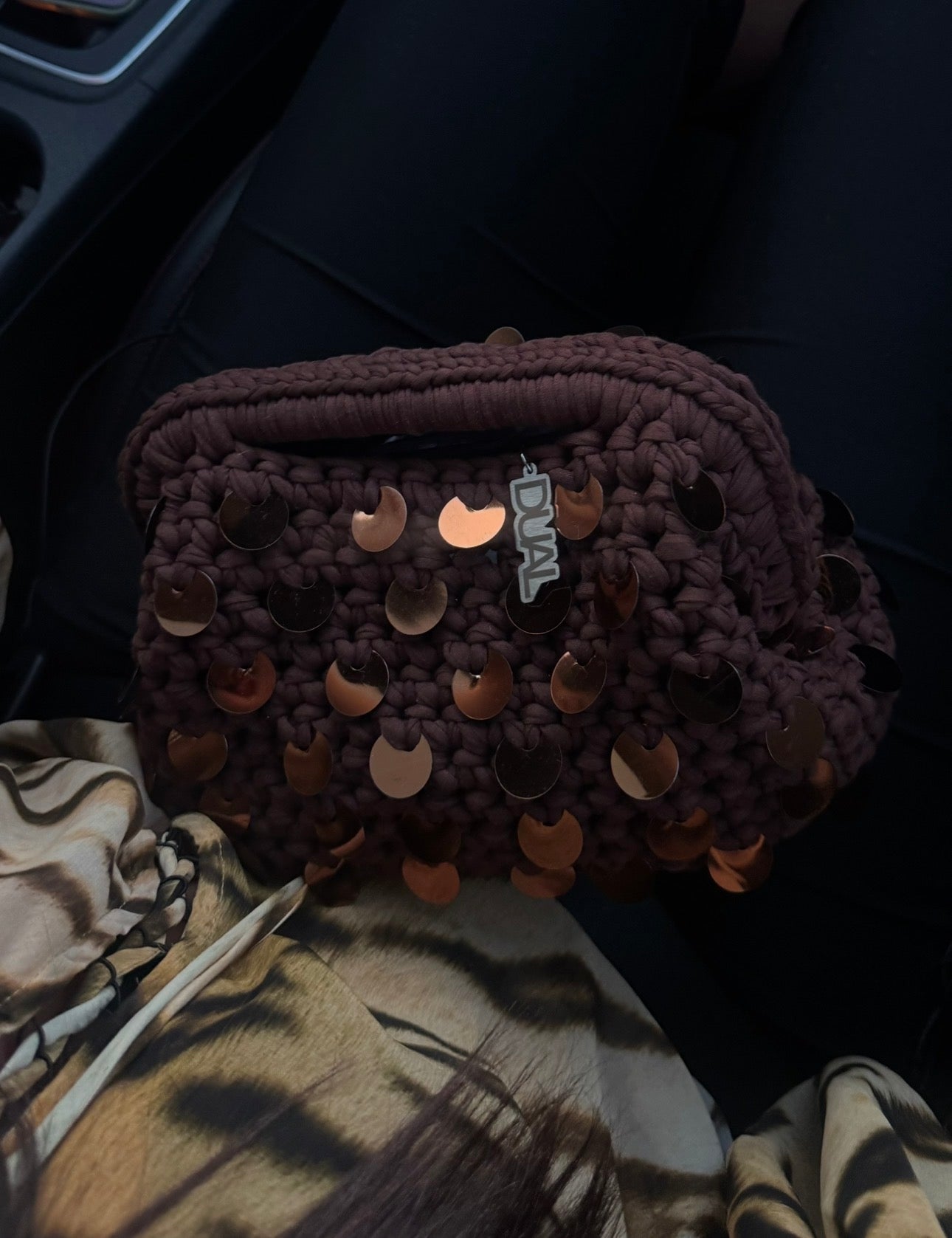CLUTCH CROCHET PAILETTES