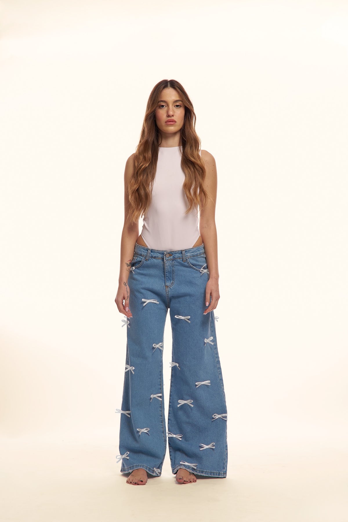 jeans fiocchi bianchi
