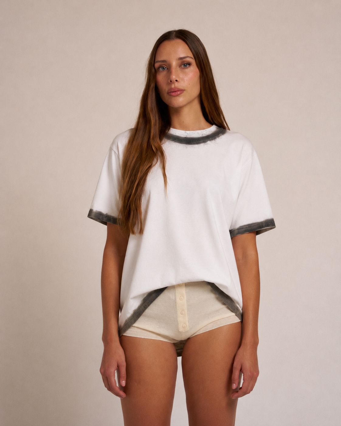TSHIRT OVER BIANCA AEROGRAFO UNISEX