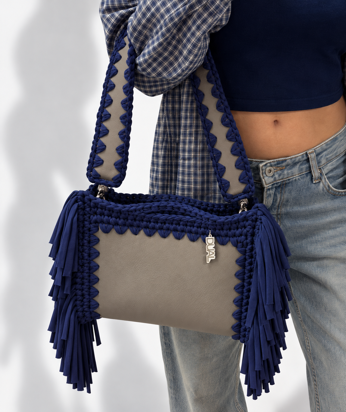 borsa fluffy pelle crochet grigio blu