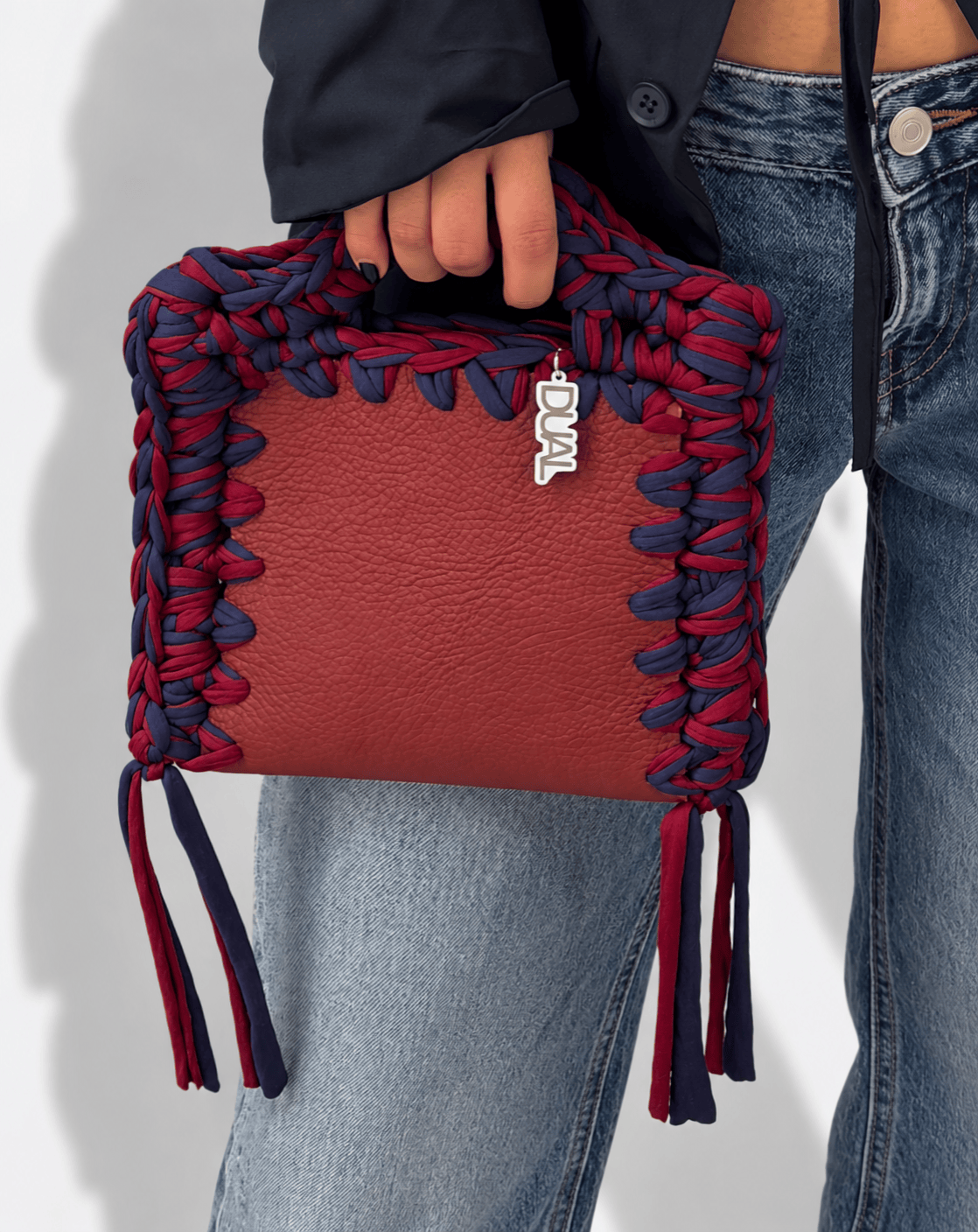 borsa funny bicolore pelle crochet blu bordeaux