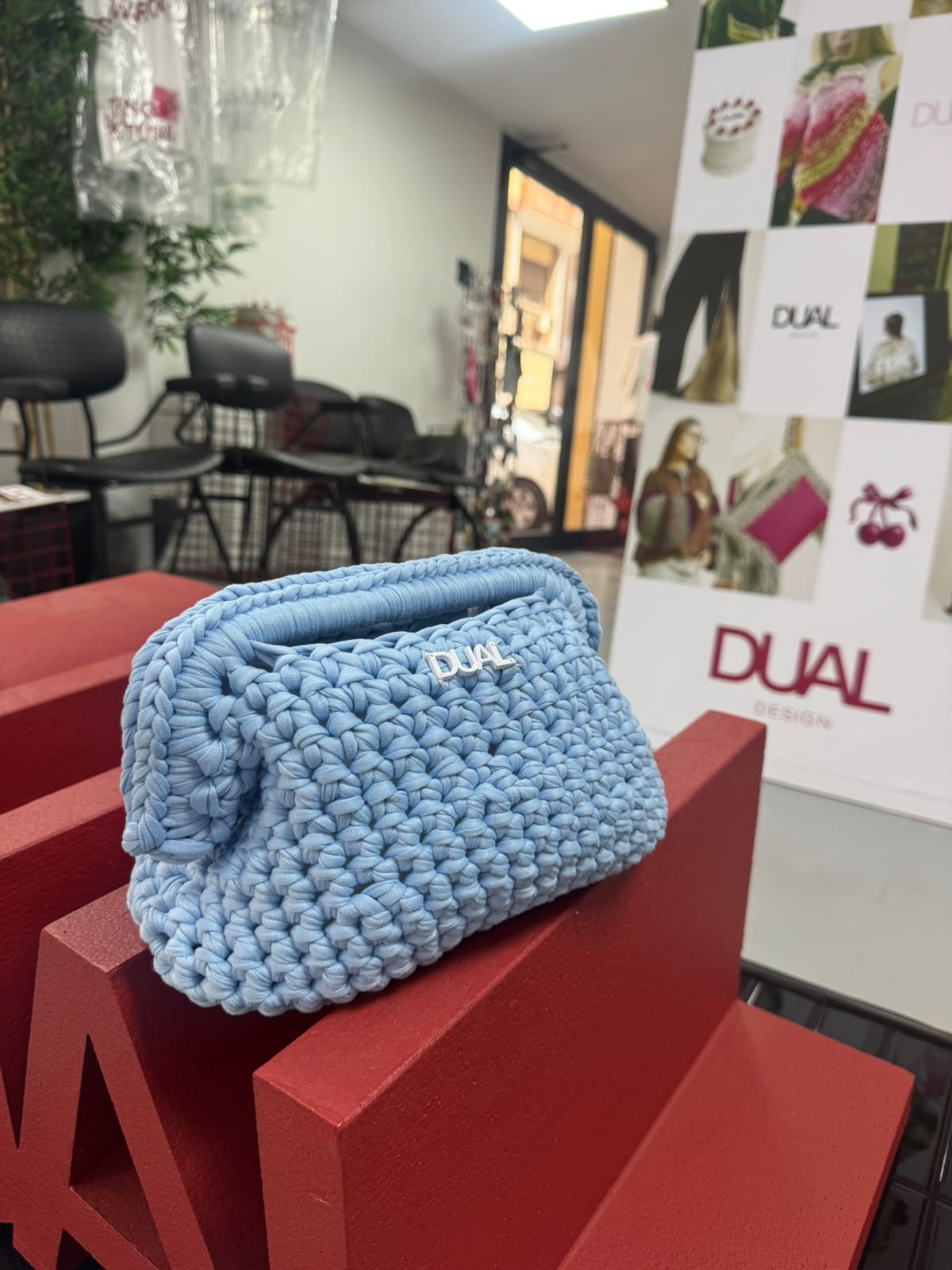 CLUTCH CROCHET MONOCOLORE
