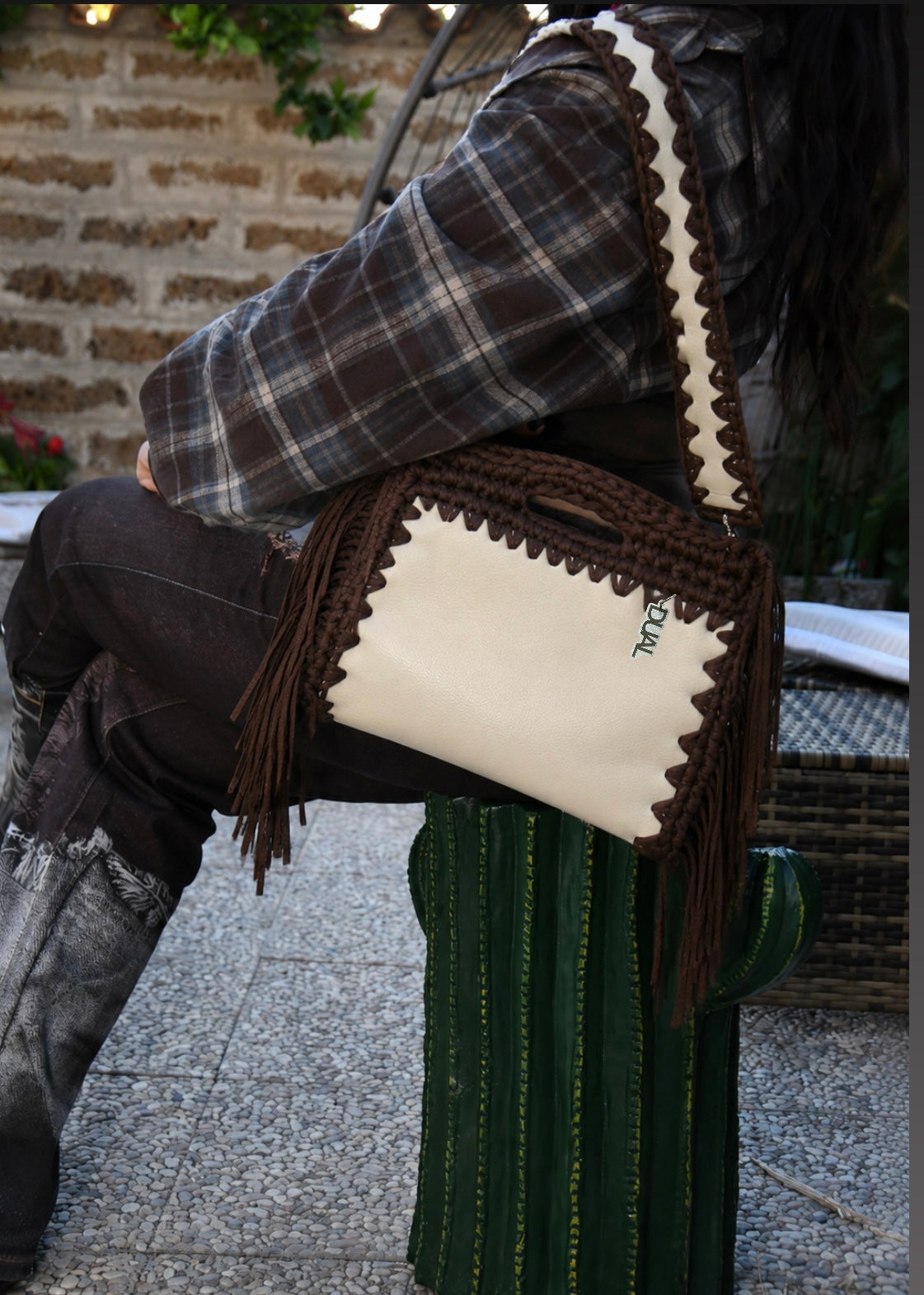 fluffy bag beige marrone