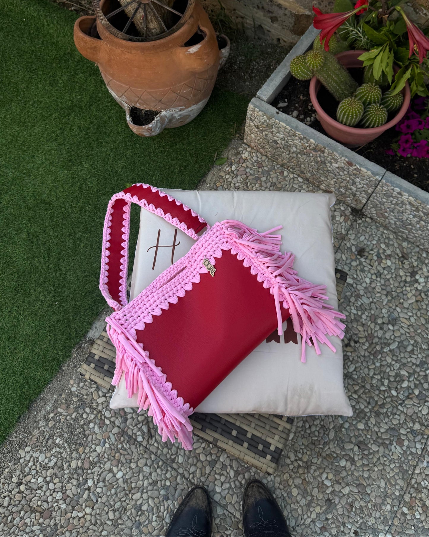 fluffy bag borsa crochet uncinetto rosso e rosa