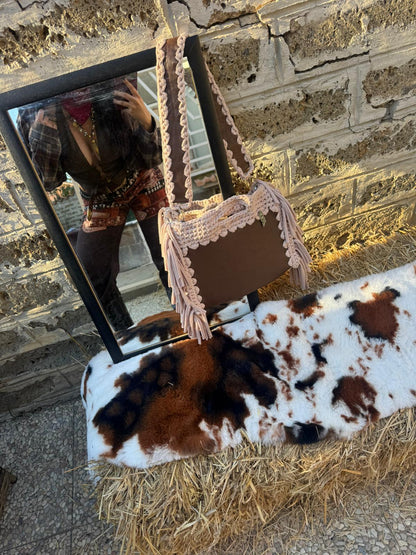 fluffy bag borsa crochet uncinetto marrone e beige