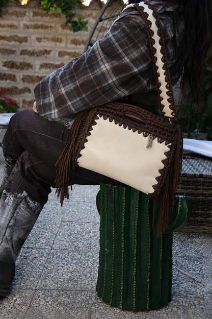 fluffy bag borsa pelle e crochet beige e marrone