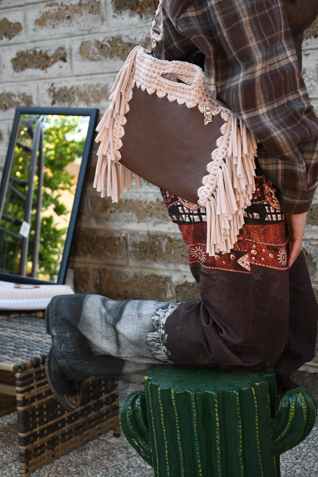 fluffy bag marrone e beige crochet e pelle borsa uncinetto