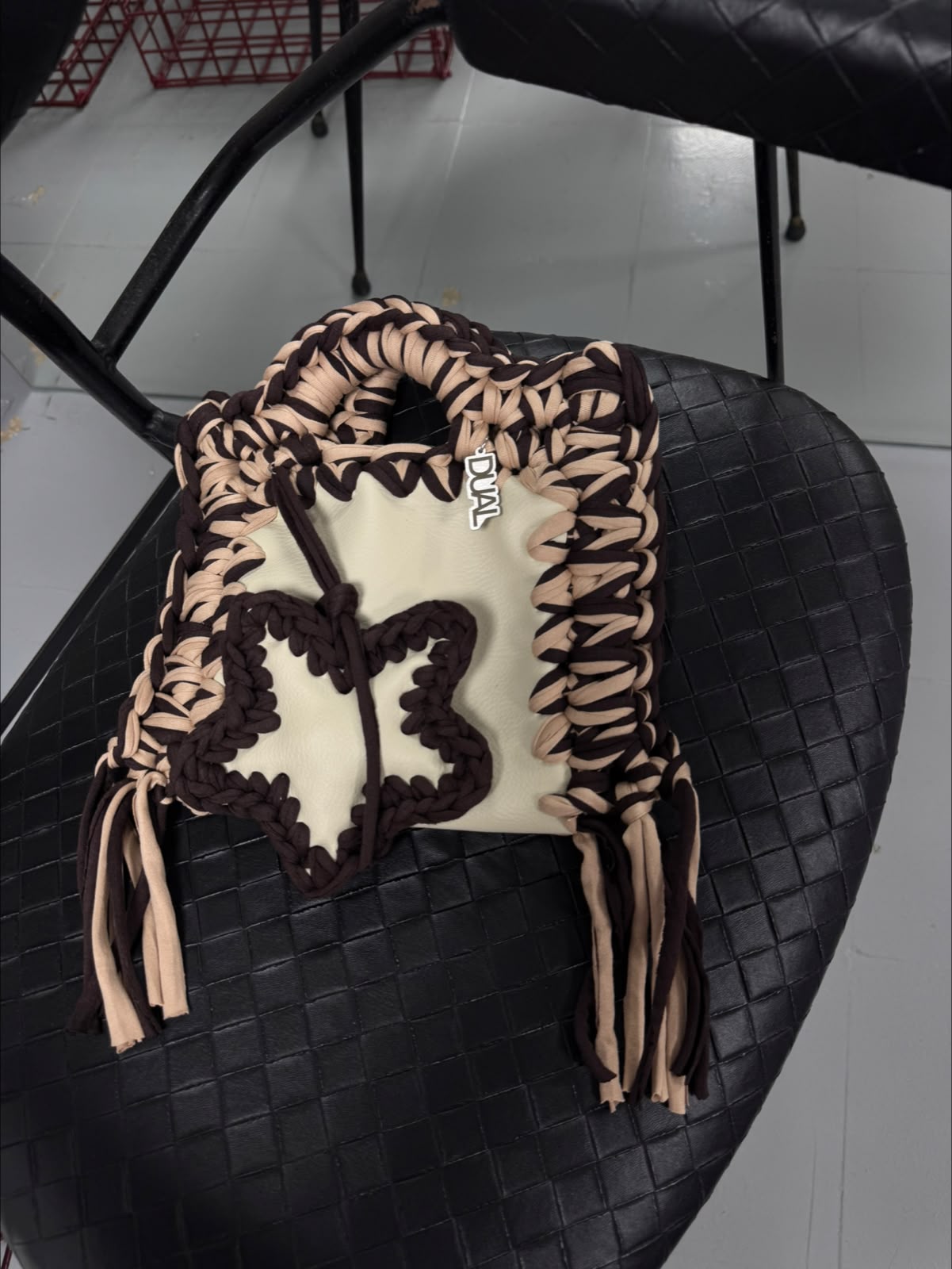 FUNNY BICOLORE PELLE BEIGE E MARRONE CHARM STELLA
