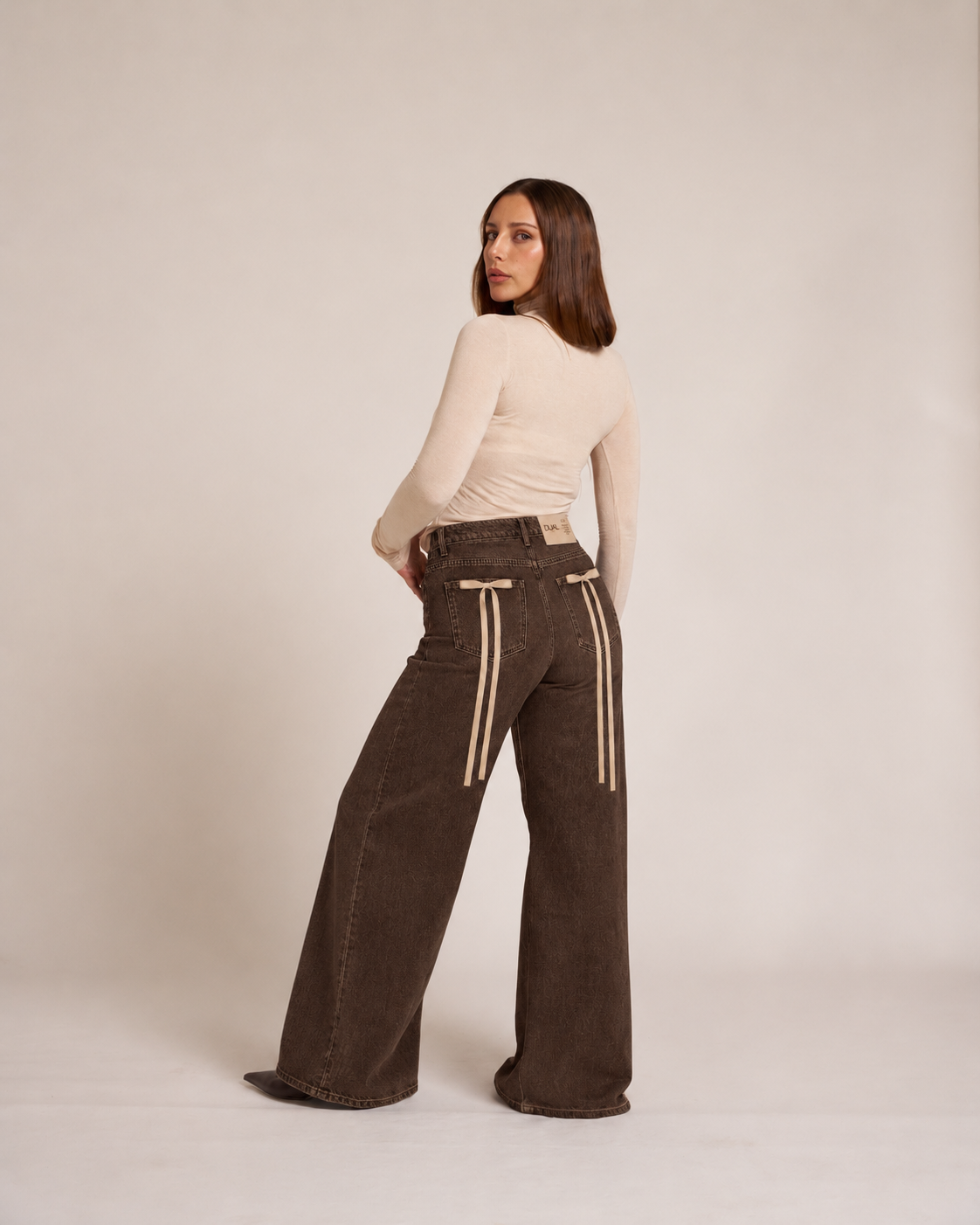 pantaloni jeans marronif iocchi beige 
