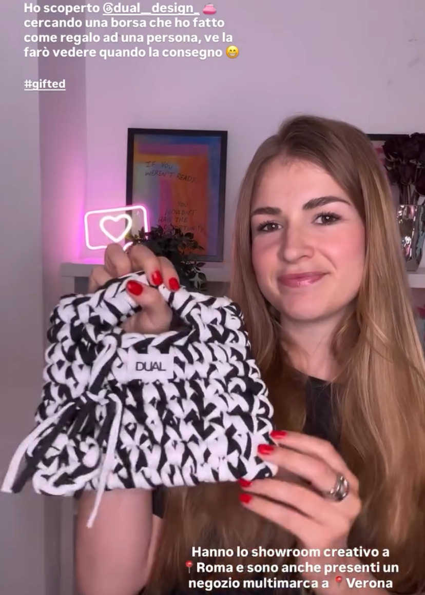 borsa uncinetto veronica rimondi funny bicolor crochet bi8anca e nera